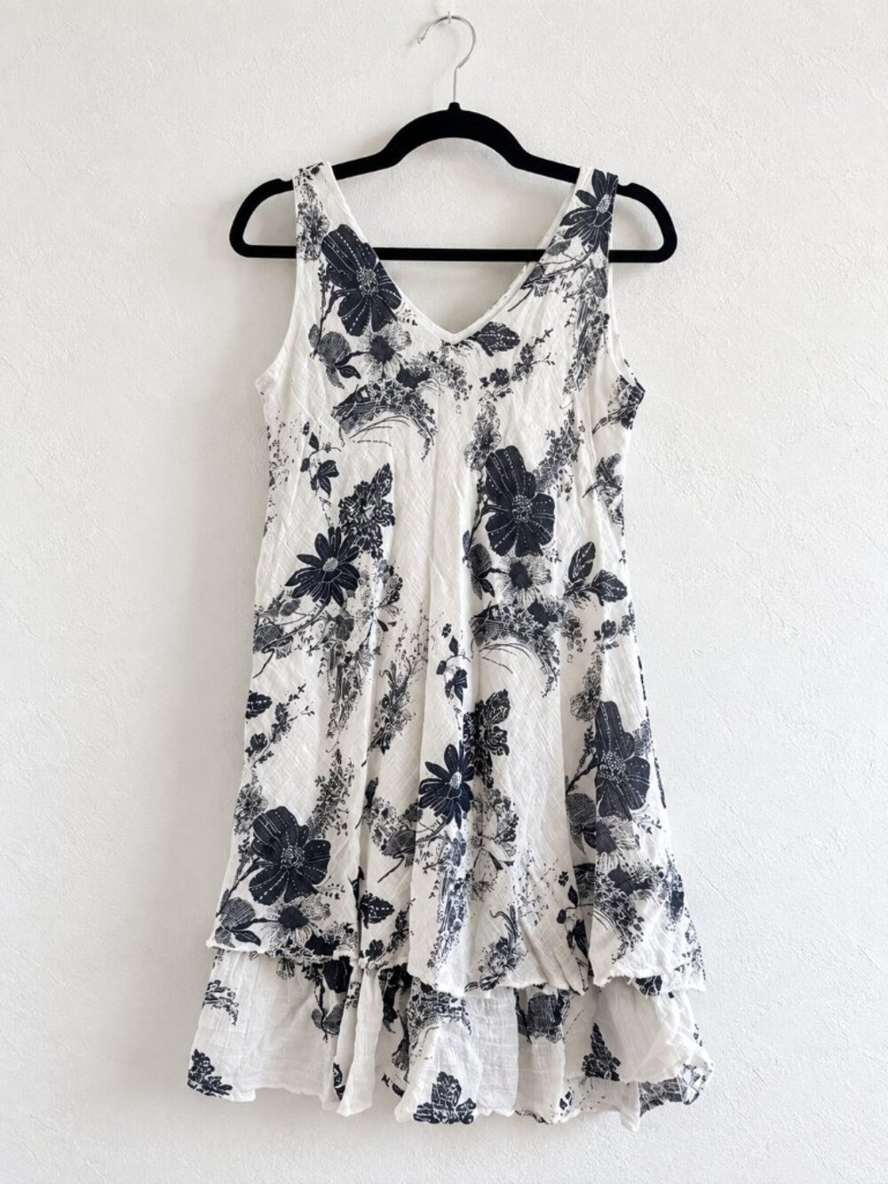 White/Blue Floral Cotton Lined Dress Tiered Ruffle Sleeveless Dress